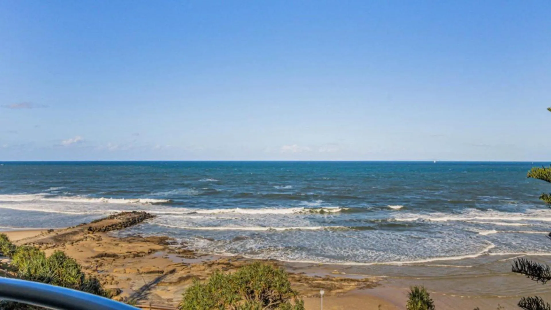 #6 Seaspray, Kings Beach - Absolute Waterfront Caloundra