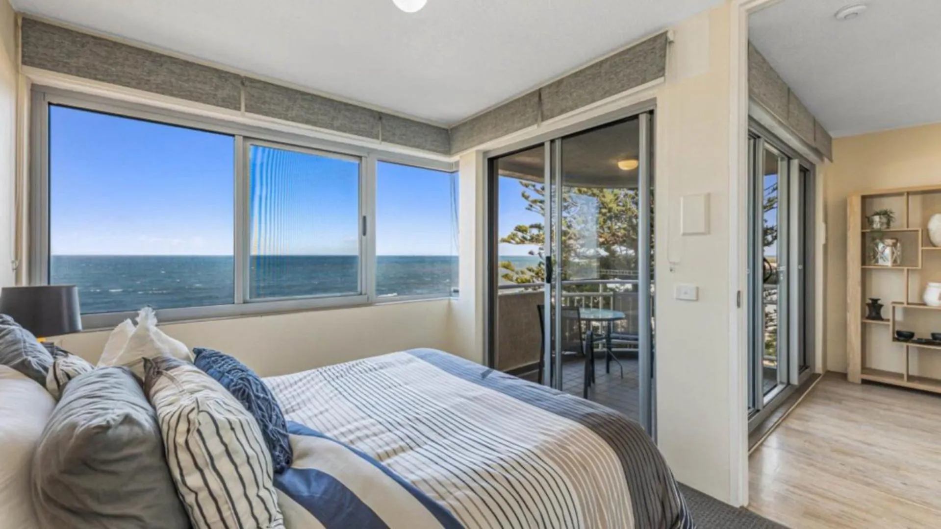 Appartement #6 Seaspray, Kings Beach - Absolute Waterfront Caloundra