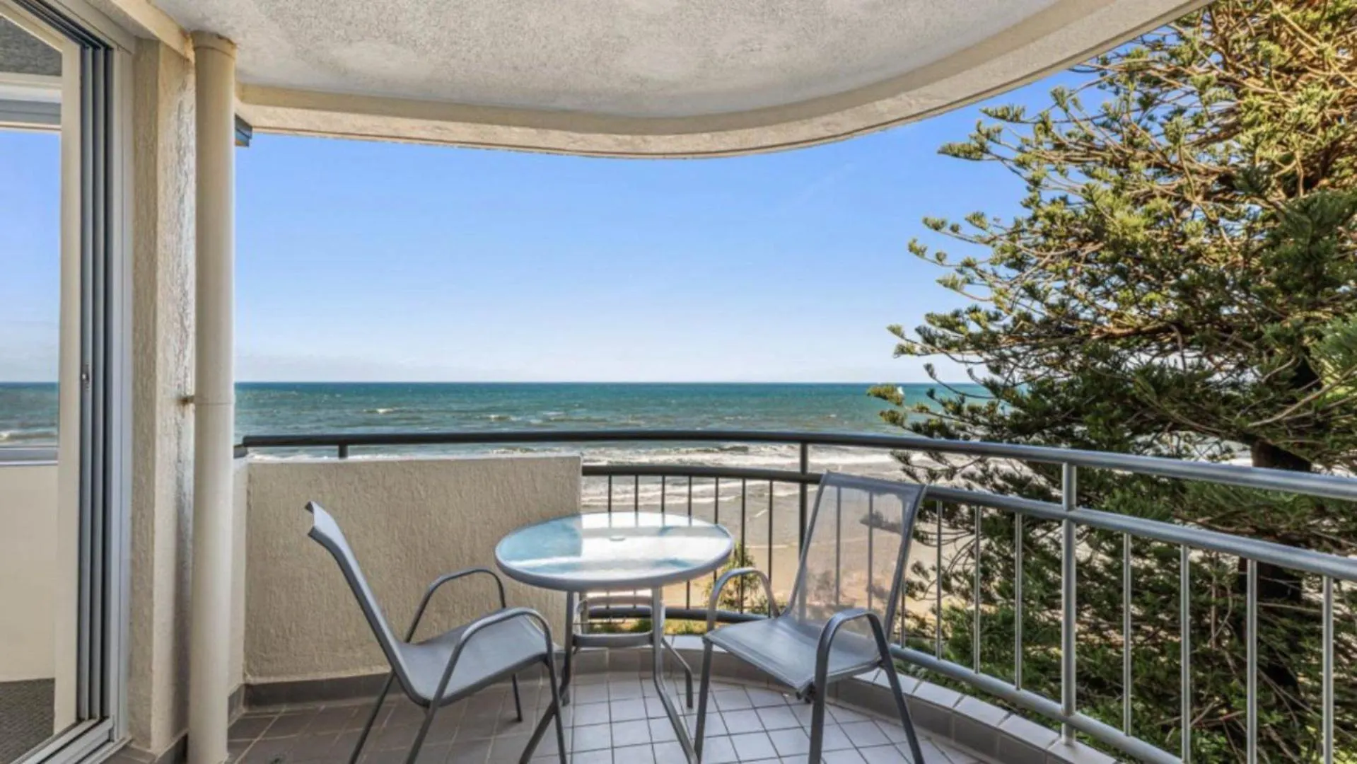 Appartement #6 Seaspray, Kings Beach - Absolute Waterfront Caloundra